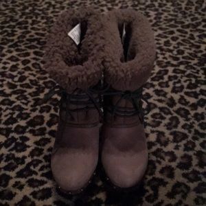 Koolabura booties approx 4 inch heel